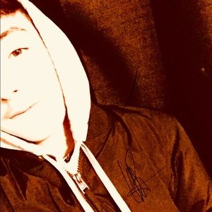 Meet your Posher, Colby